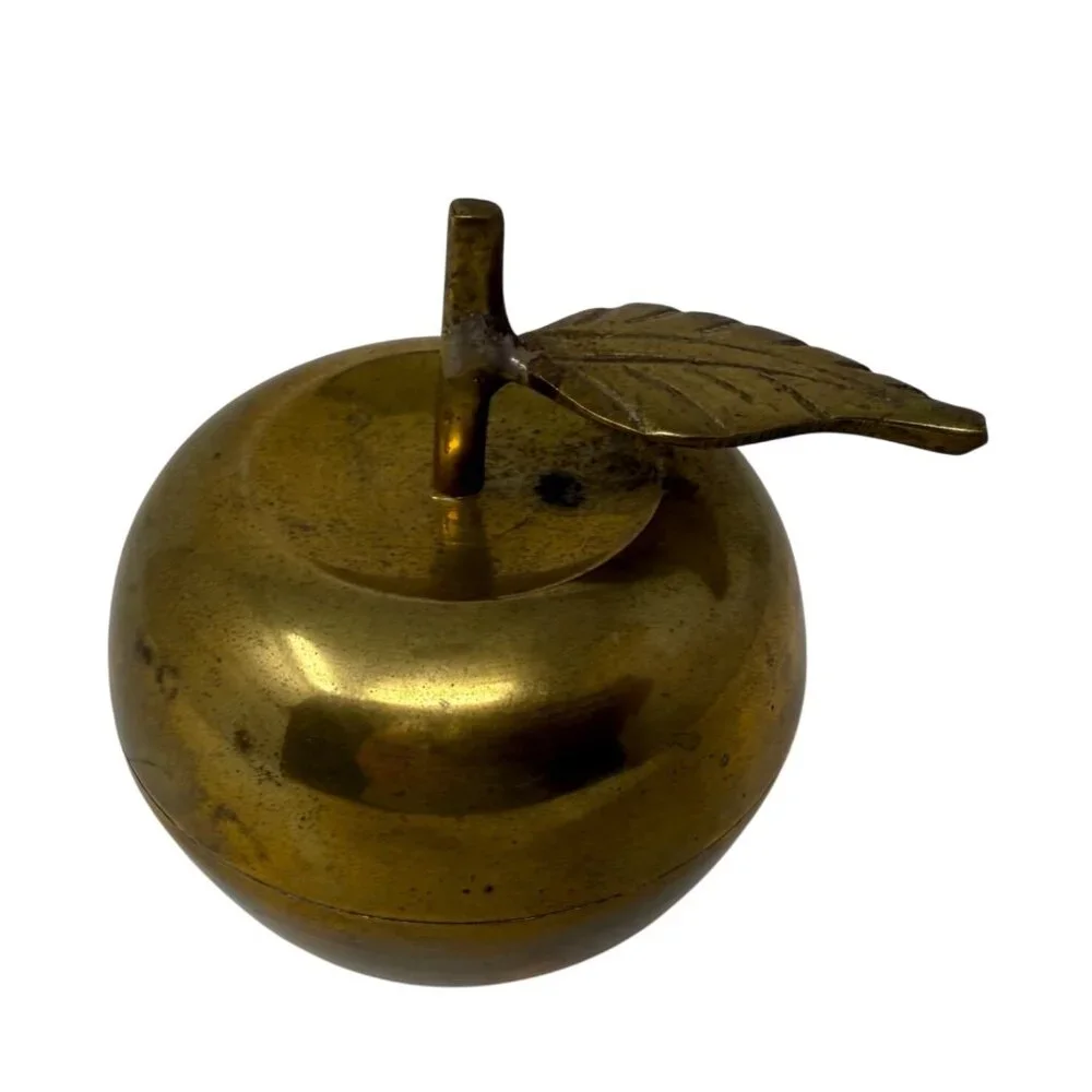 Vintage‎ Solid Brass Apple Figurine Paperweight 3.25
